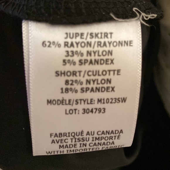 Donating today Swing golf skort - Picture 4 of 6